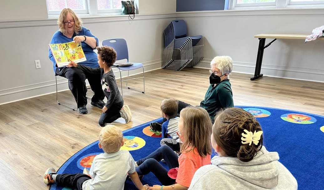 Compass super-imposed on map of Virginia reading Find It Virginia